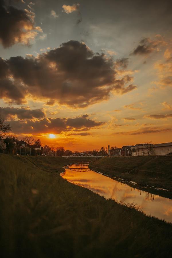Apartman Stari Toranj Vukovar Exterior photo